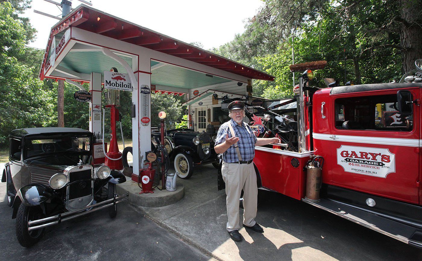 GAAB J30 Gas station